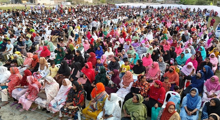আল্লাহর বিধান প্রতিষ্ঠার প্রশ্নে গণভোট চান হেযবুত তওহীদের ইমাম