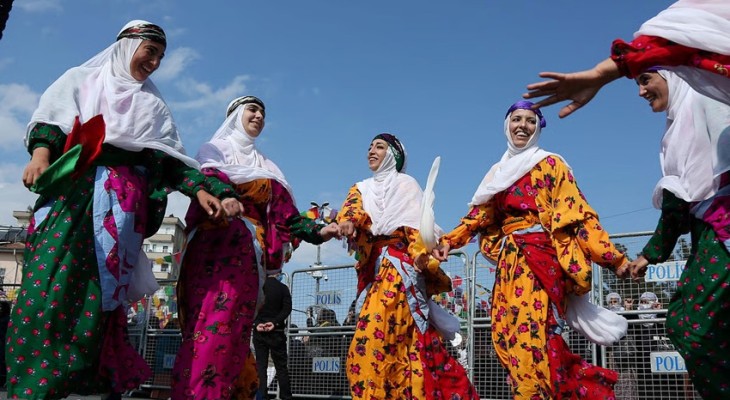 আন্তর্জাতিক নারী দিবস আজ, যেভাবে এলো দিনটি