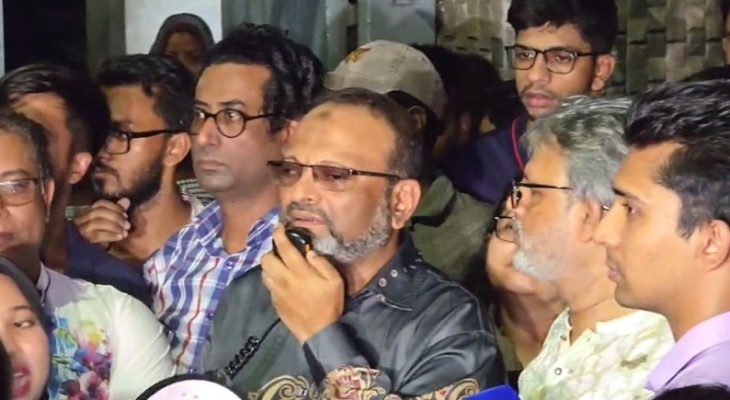 ঢাকা বিশ্ববিদ্যালয়ে হল পলিটিক্স নিষিদ্ধ থাকবে: উপাচার্য