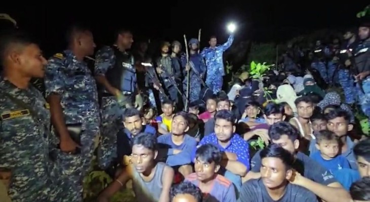 টেকনাফে কোস্ট গার্ডের অভিযান, পাচারের শিকার ৪৪ নারী-শিশু উদ্ধার