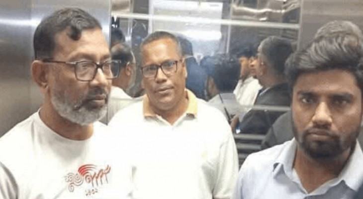 হাসিনার রায় নিয়ে ফেসবুকে পোস্ট: ঢাবির ডেপুটি রেজিস্ট্রার গ্রেপ্তার