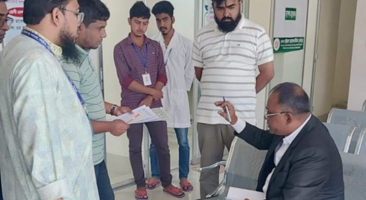গলাচিপা ও রাঙ্গাবালীতে ক্লিনিক পরিদর্শন করলেন সিভিল সার্জন ও স্বাস্থ্য কর্মকর্তা
