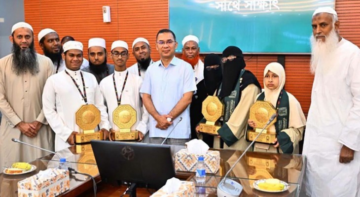 বিশ্বজয়ী কুরআন হাফেজদের সঙ্গে প্রধানমন্ত্রীর সাক্ষাৎ